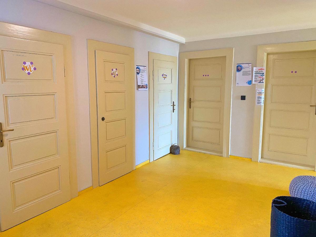Knk Vibrant Central Spacious Hideaway Leilighet Hradec Králové Eksteriør bilde